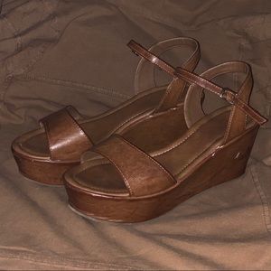 Diva London Wales Platform Wedge Sandals